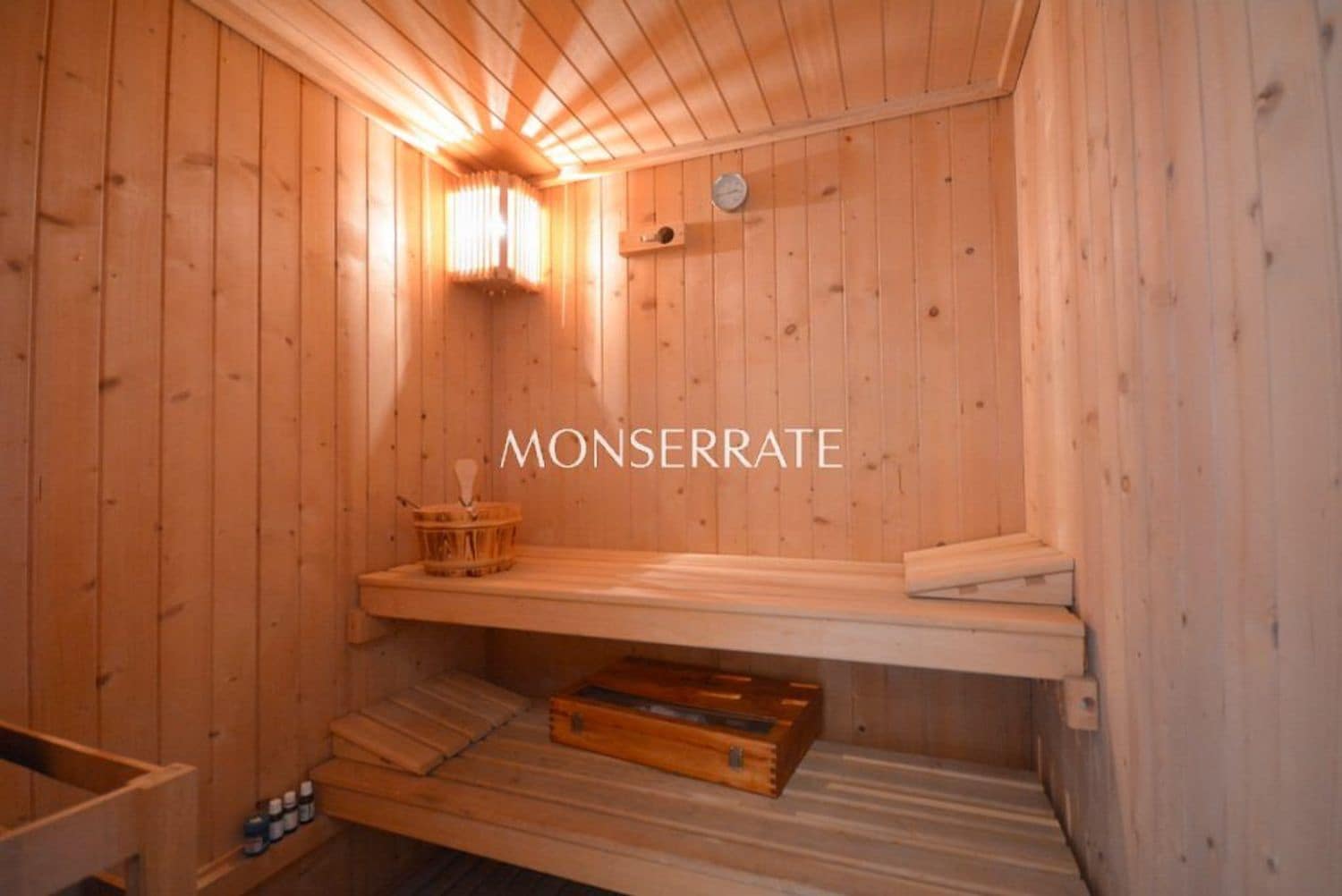 6 bedroom Villa for sale in Chiva with garage - € 890,000 (Ref: 4292749)