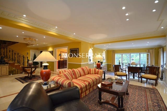 6 makuuhuone Huvila myytävänä paikassa Chiva mukana 
autotalli - 890 000 € (Ref: 4292749)