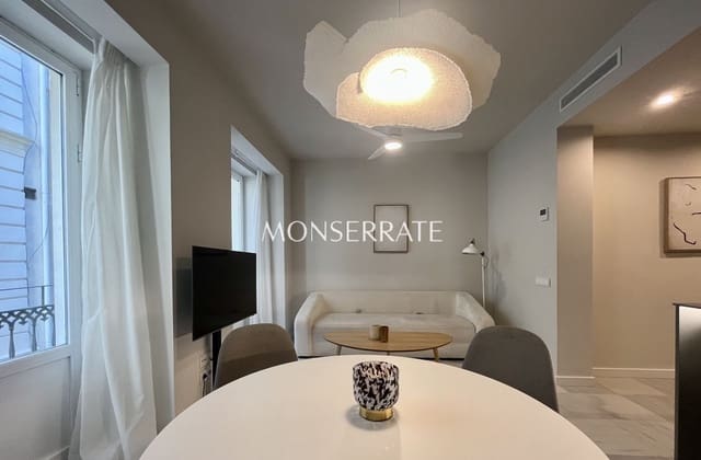 Appartement de 2 chambres à louer à Sant Francesc, Valence ville avec garage - 1 900 € (Ref: 6018947)