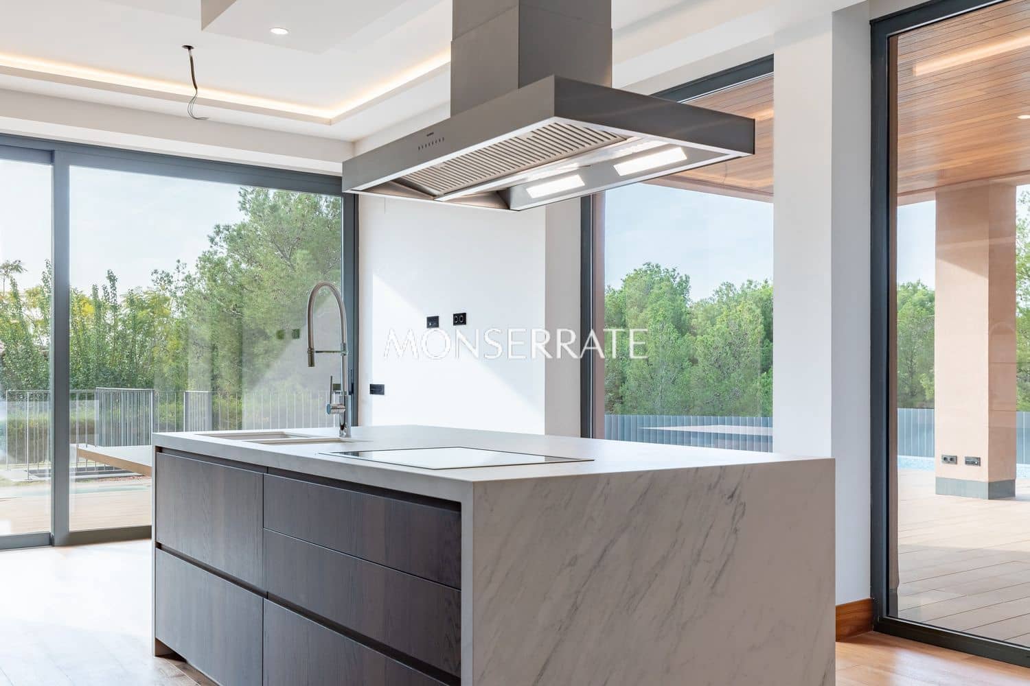 8 sypialnia Willa na sprzedaż w Sagunto / Sagunt z basenem garażem - 2 500 000 € (Ref: 6604589)