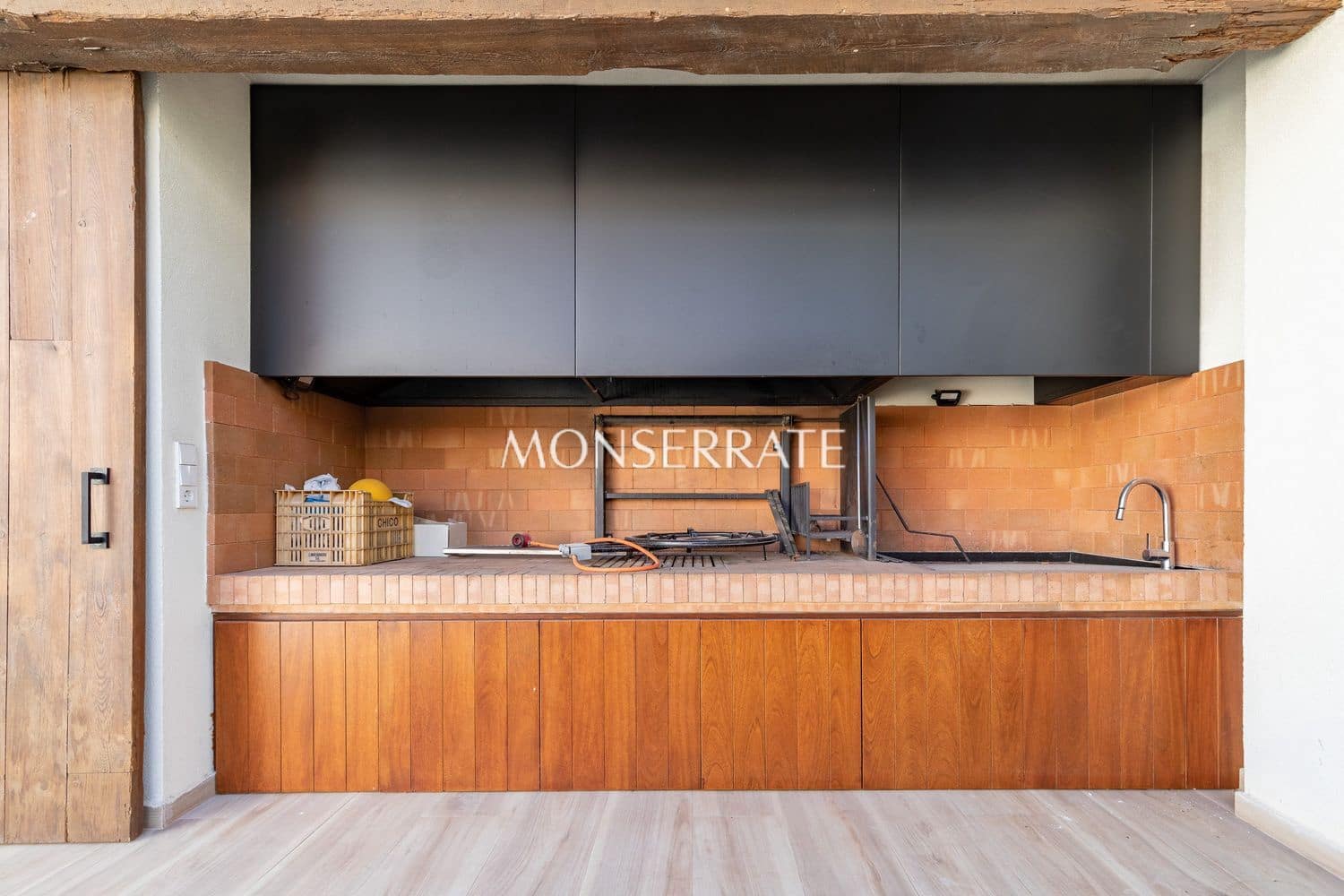 4 bedroom Townhouse for sale in Benifaio with pool garage - € 560,000 (Ref: 7309111)