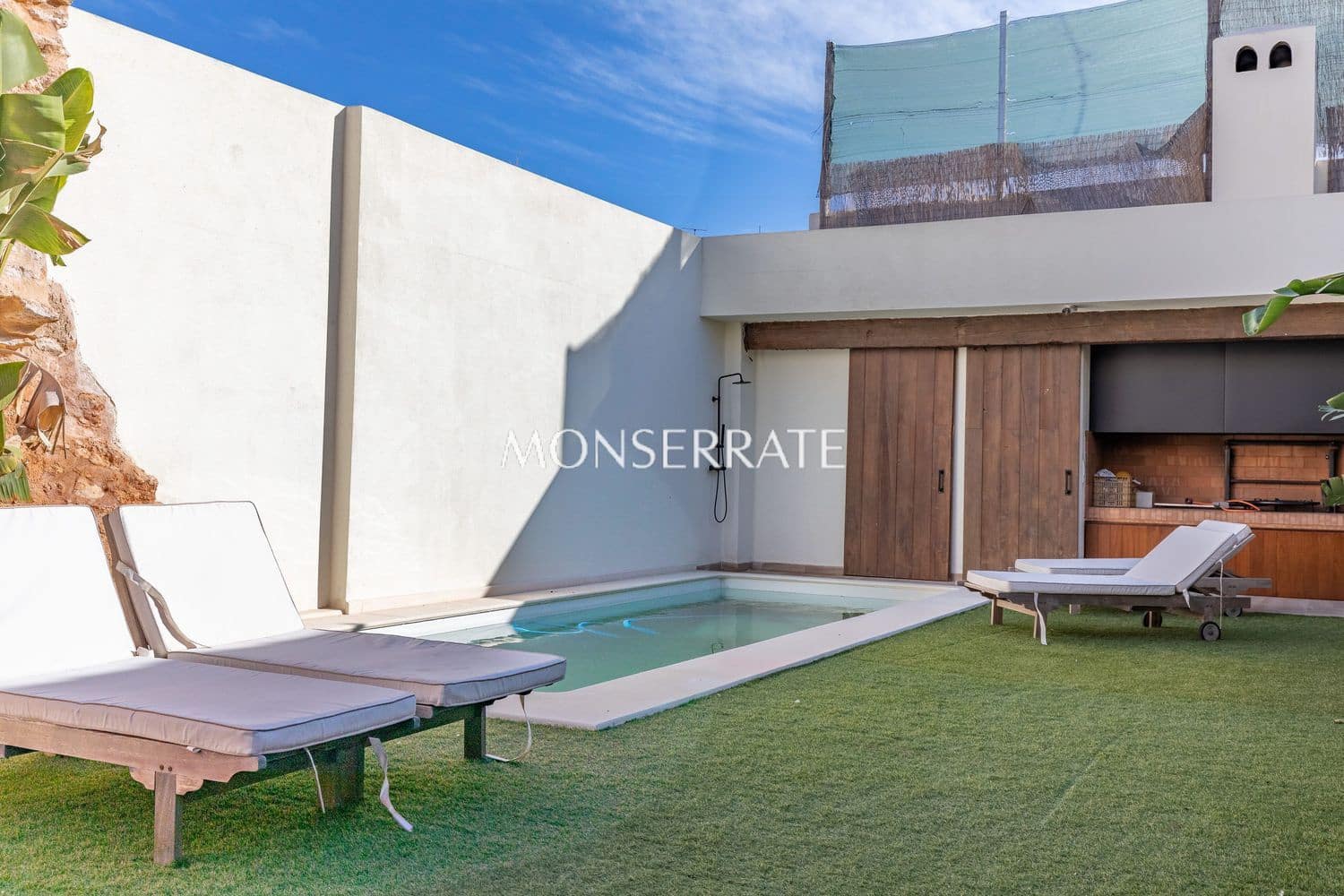 4 bedroom Townhouse for sale in Benifaio with pool garage - € 560,000 (Ref: 7309111)