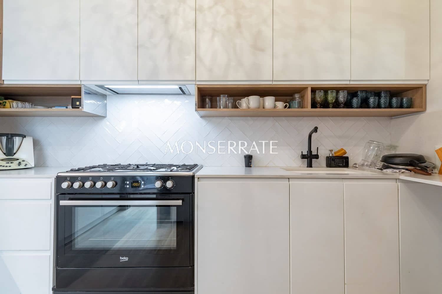 4 bedroom Townhouse for sale in Benifaio with pool garage - € 560,000 (Ref: 7309111)