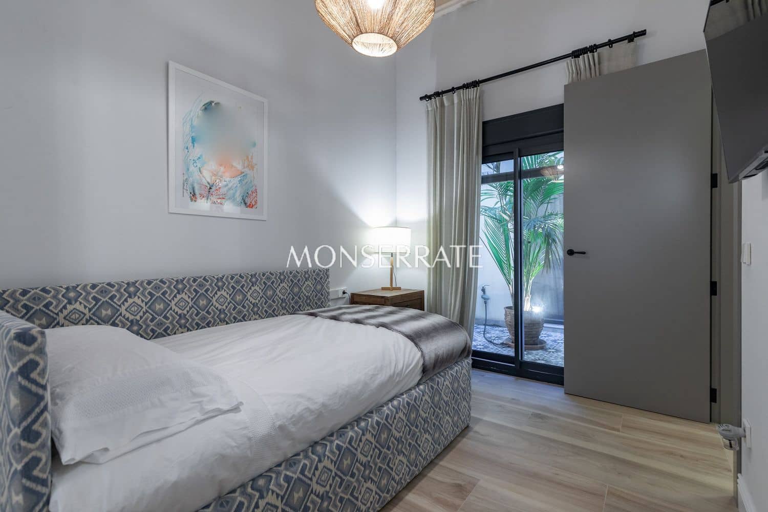 4 bedroom Townhouse for sale in Benifaio with pool garage - € 560,000 (Ref: 7309111)