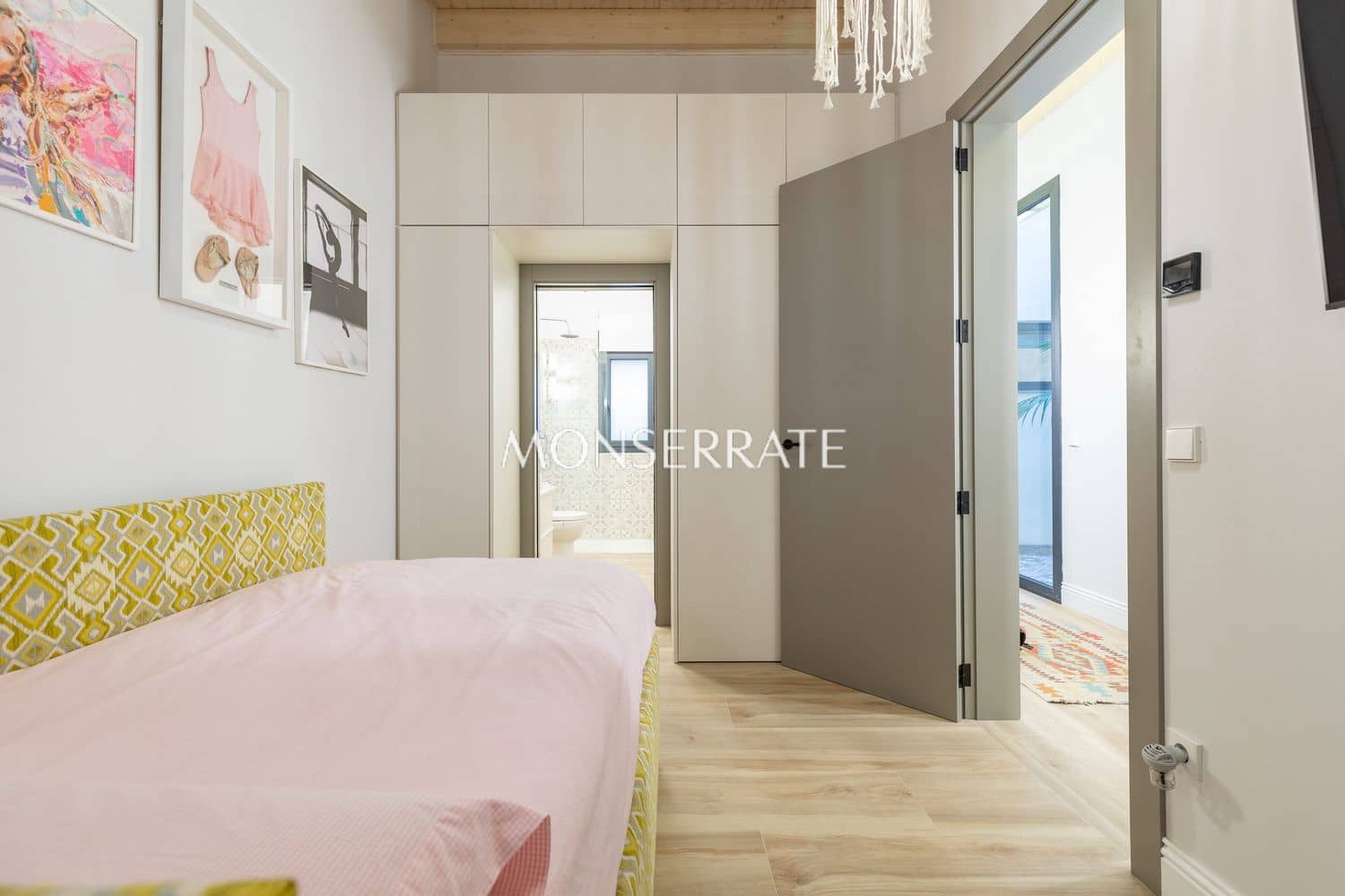 4 bedroom Townhouse for sale in Benifaio with pool garage - € 560,000 (Ref: 7309111)