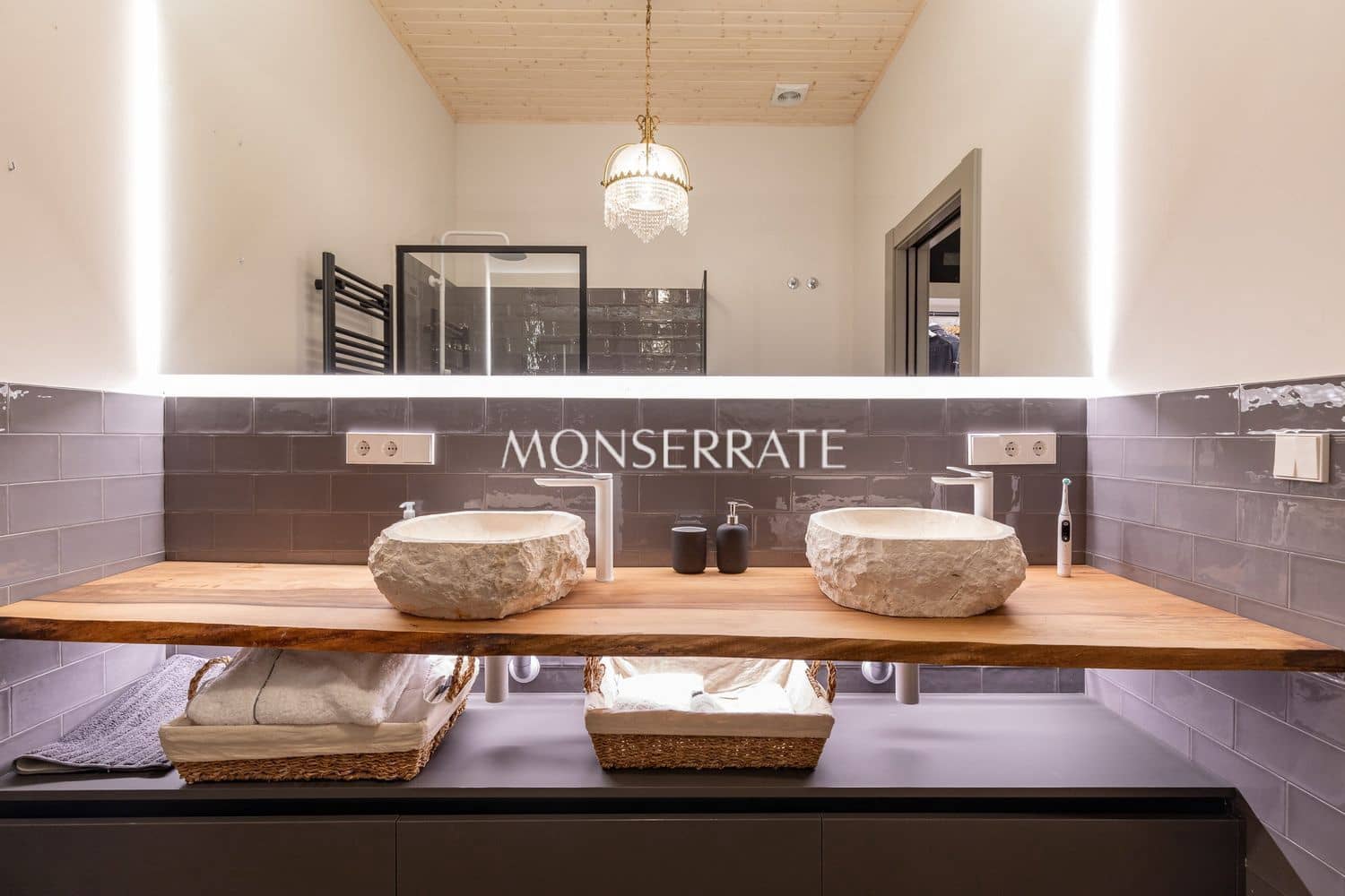 4 bedroom Townhouse for sale in Benifaio with pool garage - € 560,000 (Ref: 7309111)