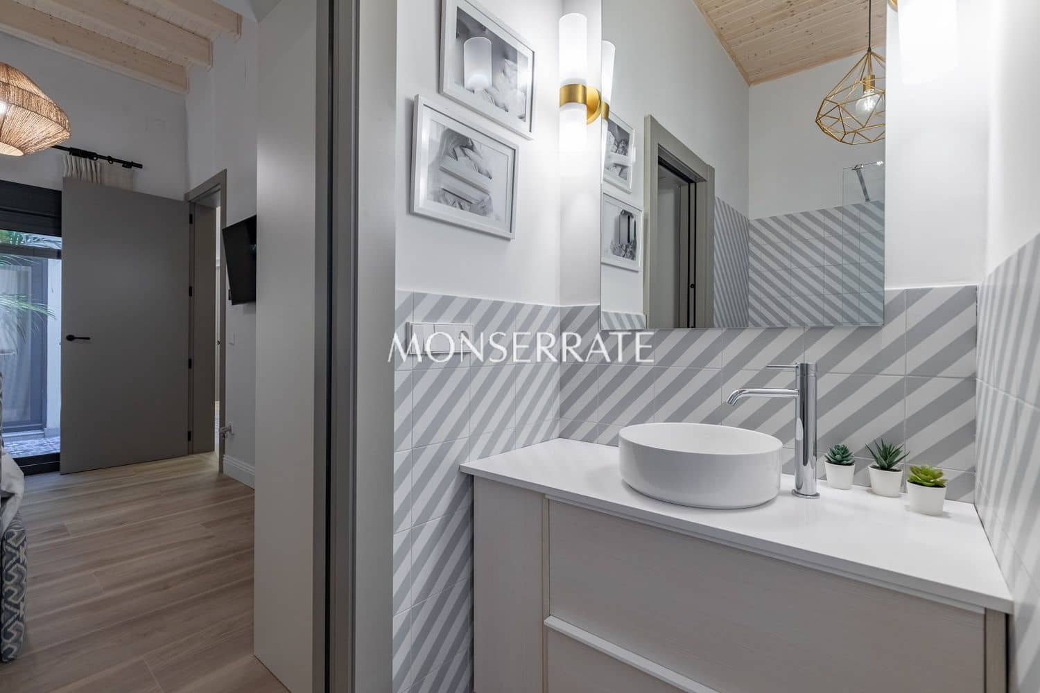 4 bedroom Townhouse for sale in Benifaio with pool garage - € 560,000 (Ref: 7309111)