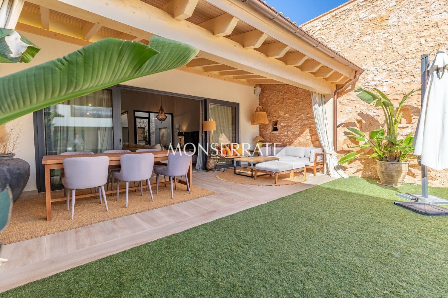 4 bedroom Townhouse for sale in Benifaio with pool garage - € 560,000 (Ref: 7309111)