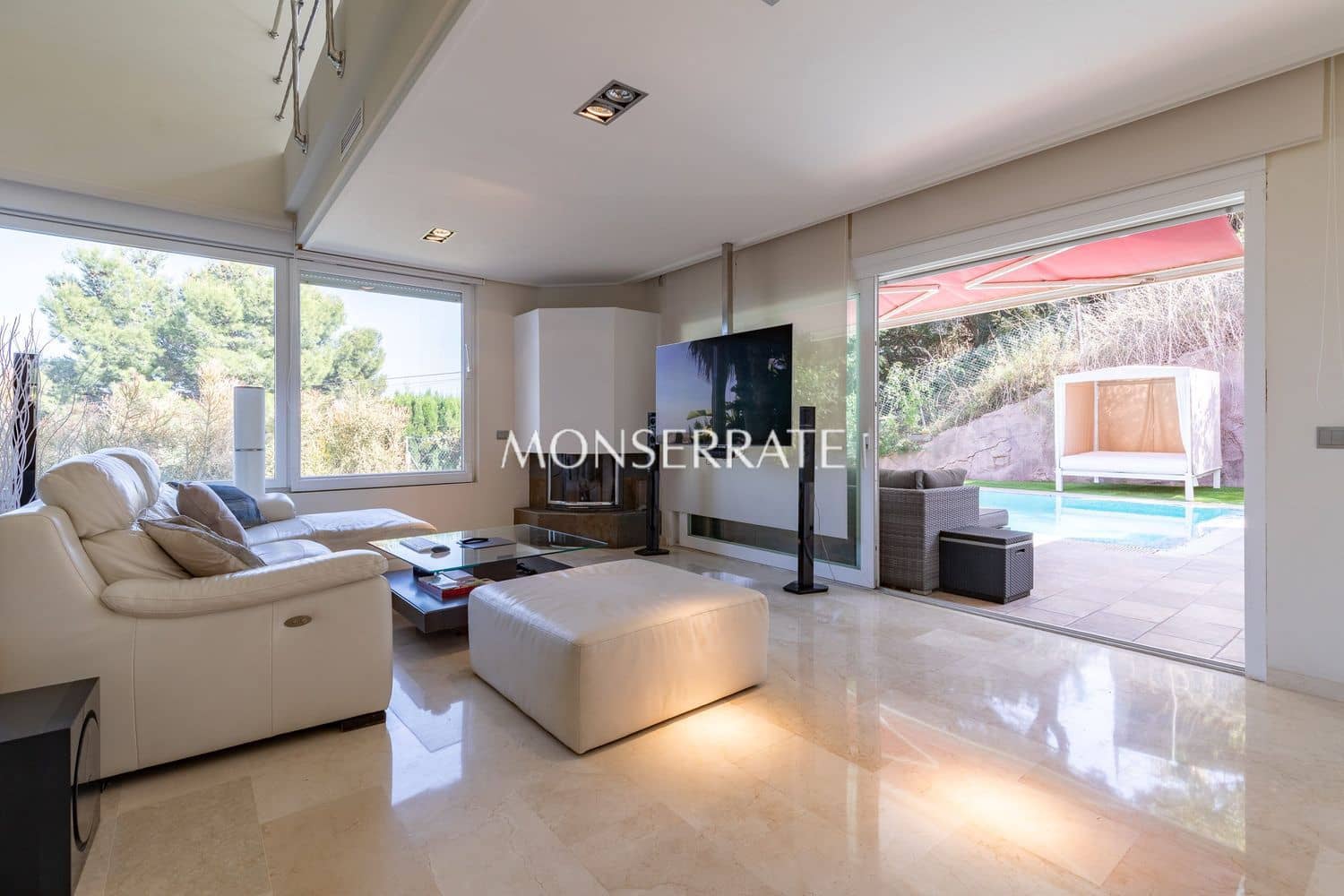 4 sovrum Villa till salu i Gilet med pool garage - 795 000 € (Ref: 7554613)