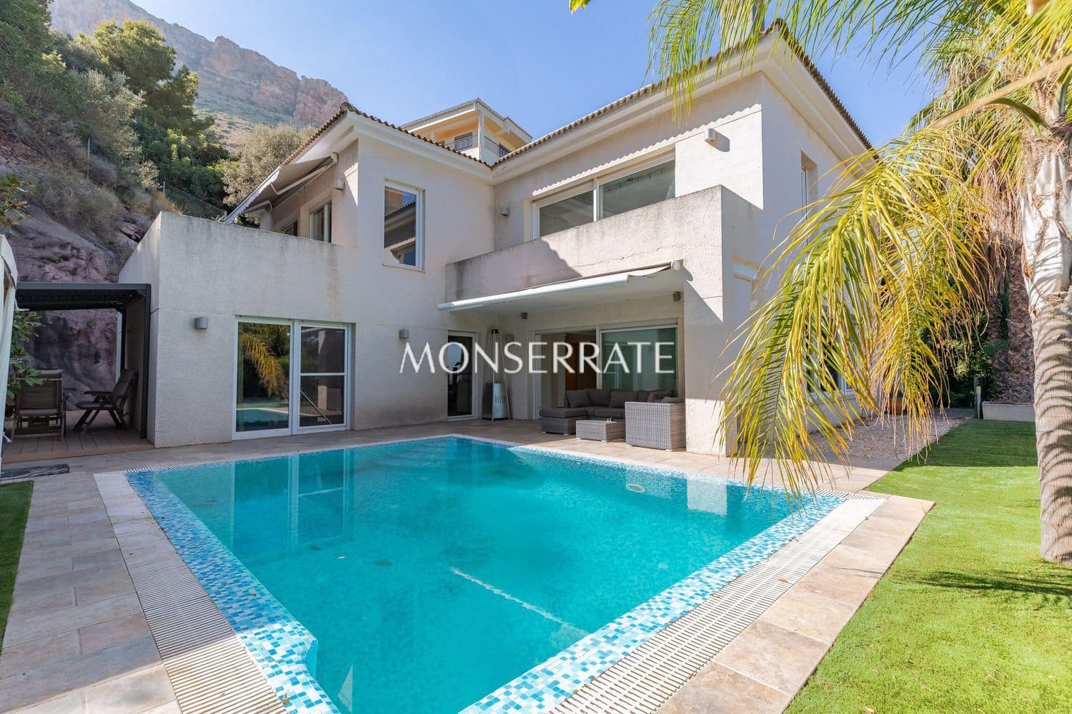 4 sovrum Villa till salu i Gilet med pool garage - 795 000 € (Ref: 7554613)