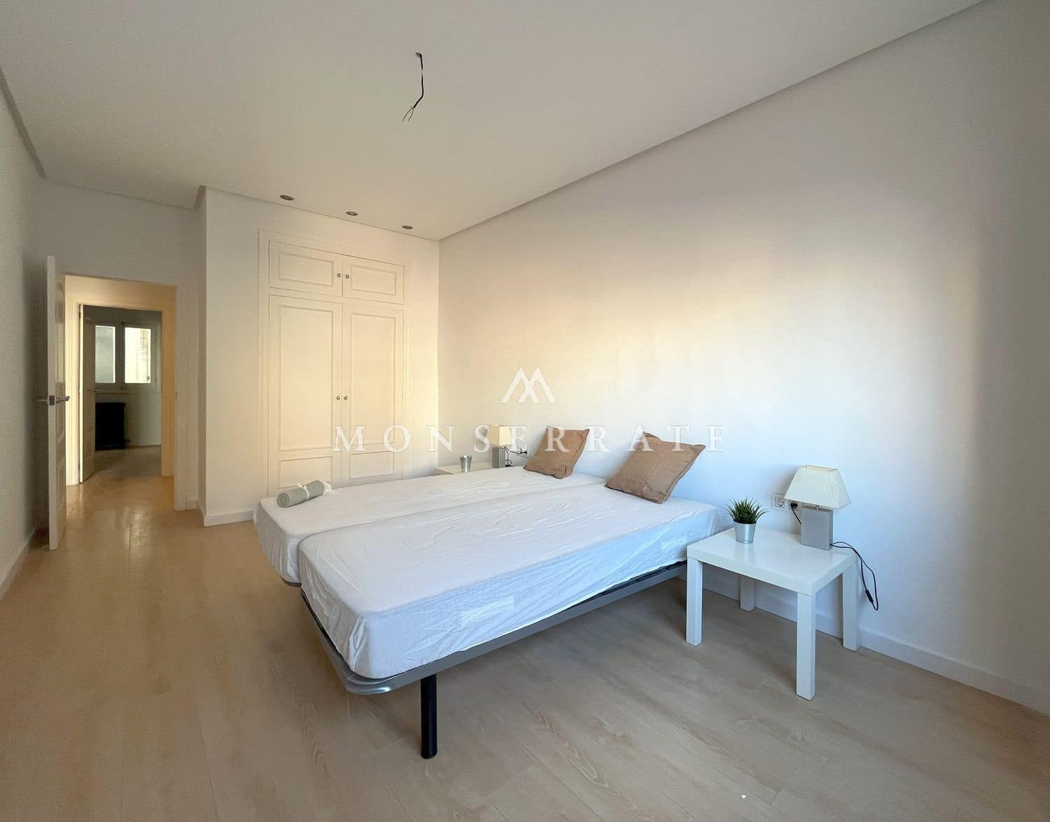 3 bedroom Apartment for rent in El Pla del Remei, Valencia city €