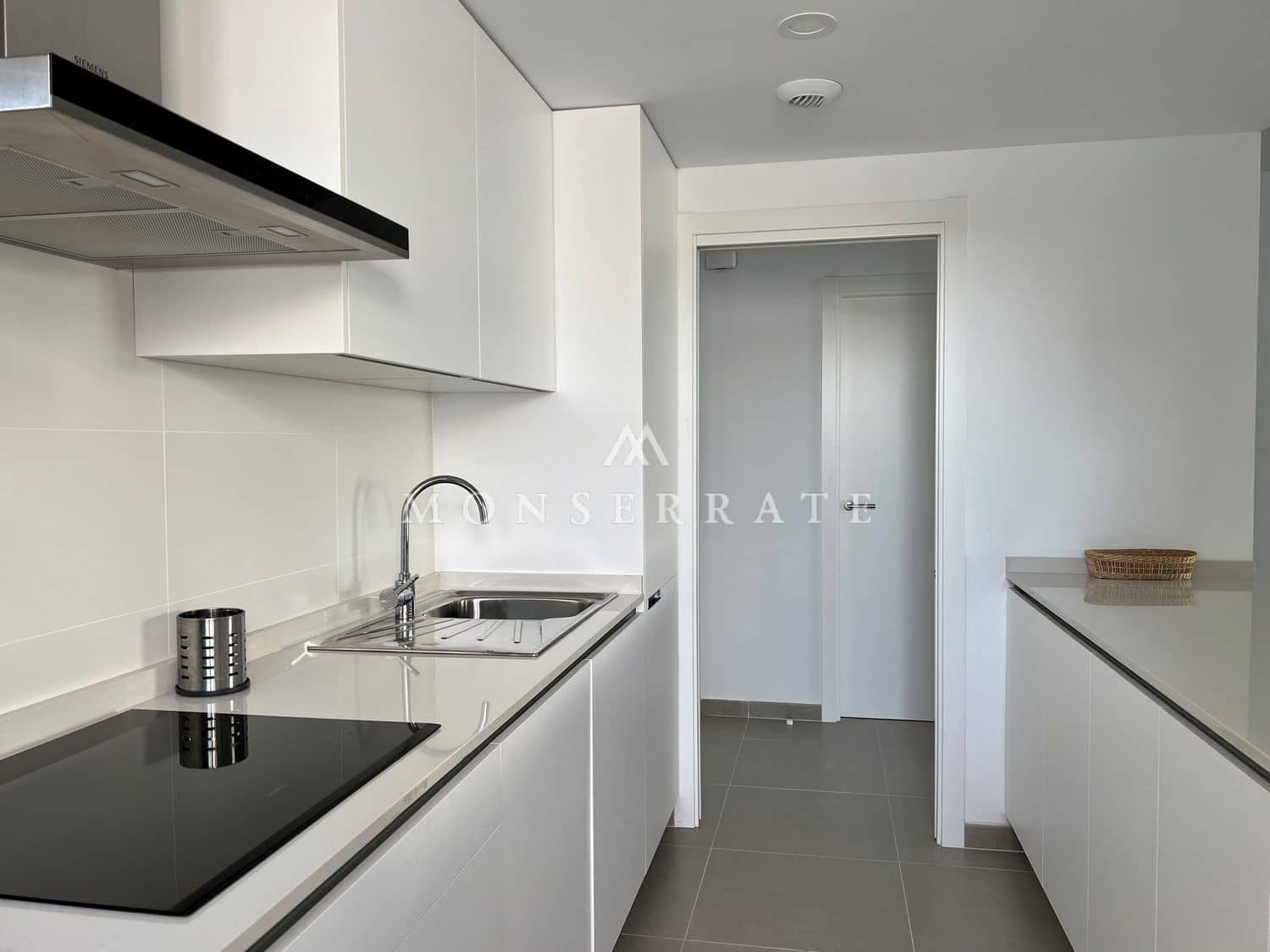 3 soveværelse Lejlighed til leje i Javea / Xabia med swimmingpool garage - € 3.630 (Ref: 8125991)