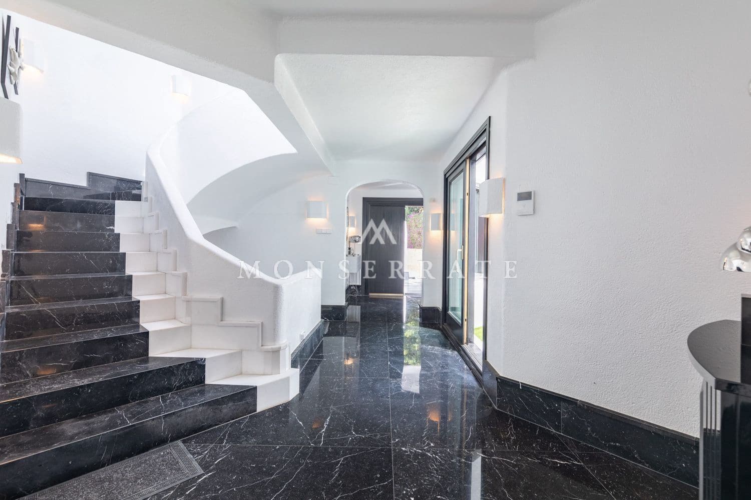 7 soveværelse Villa til salg i Godella med garage - € 1.870.000 (Ref: 8420774)