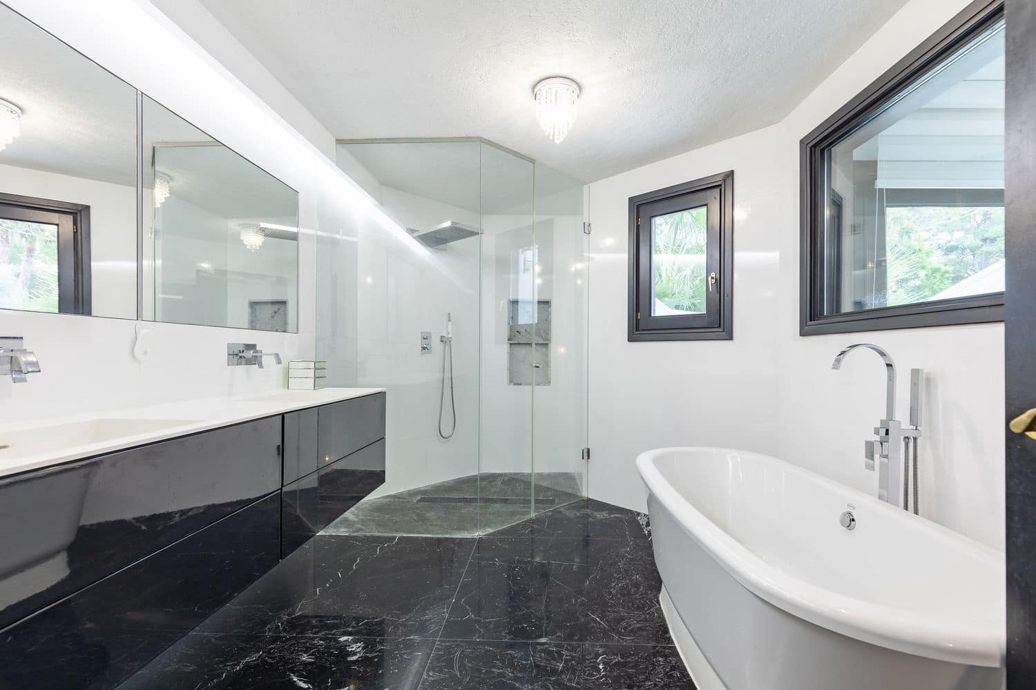 7 soveværelse Villa til salg i Godella med garage - € 1.870.000 (Ref: 8420774)