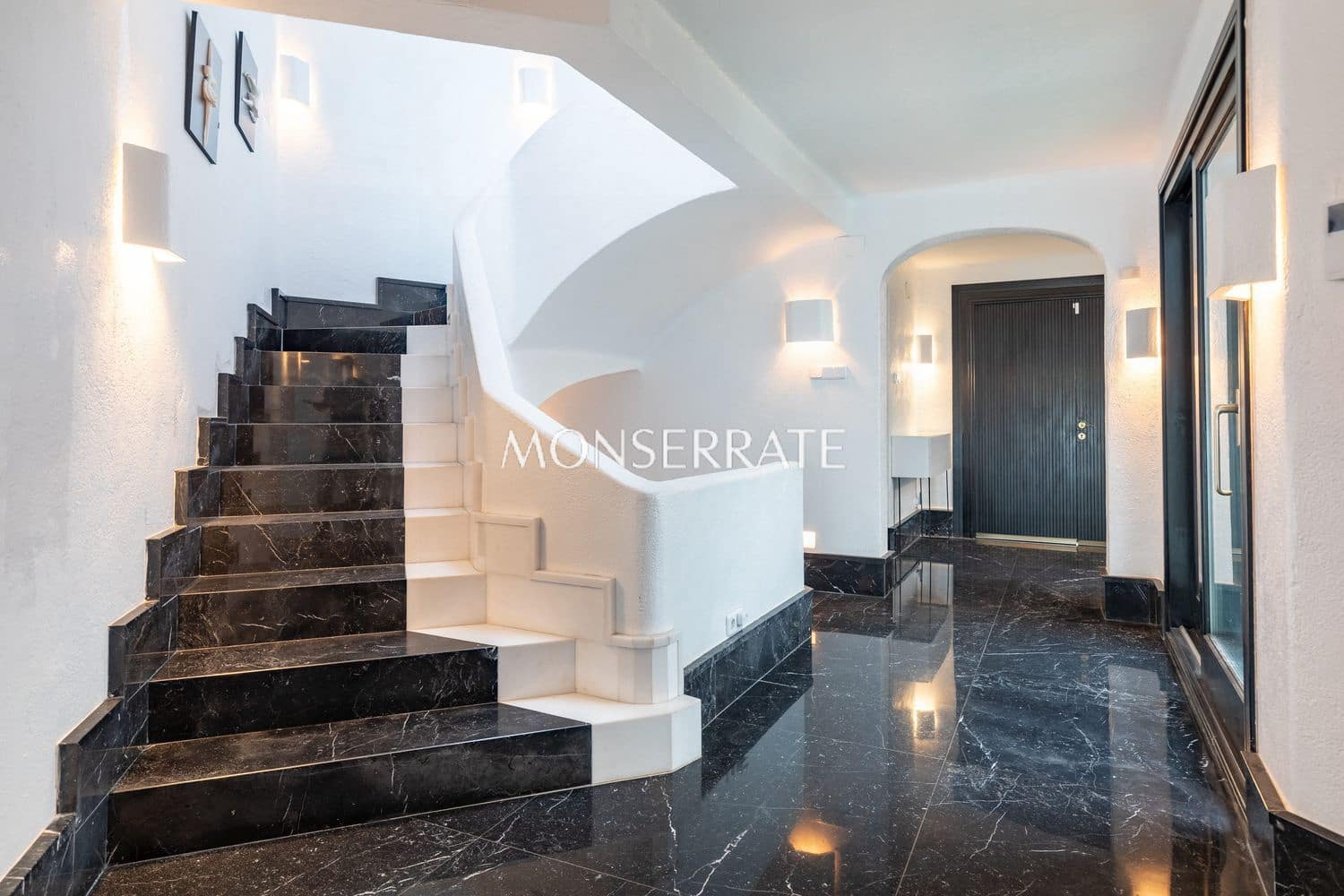 7 soverom Villa til salgs i Godella med garasje - € 1 870 000 (Ref: 8420774)