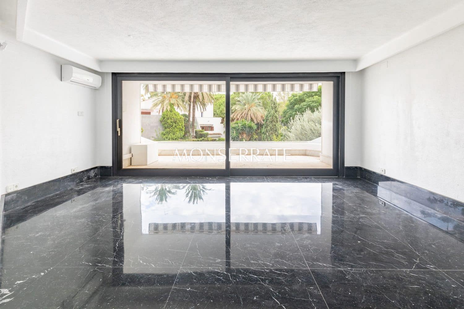 7 soverom Villa til salgs i Godella med garasje - € 1 870 000 (Ref: 8420774)