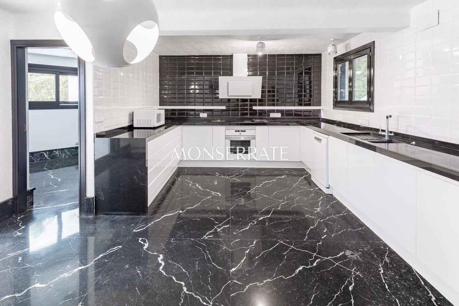 7 soverom Villa til salgs i Godella med garasje - € 1 870 000 (Ref: 8420774)