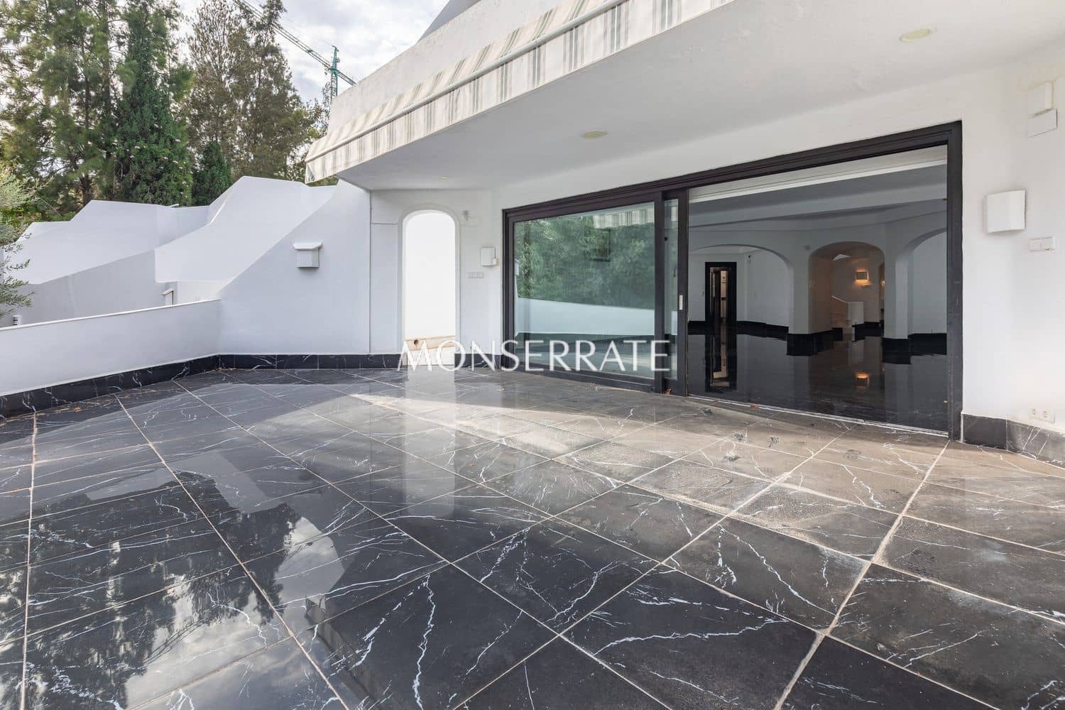 7 soverom Villa til salgs i Godella med garasje - € 1 870 000 (Ref: 8420774)