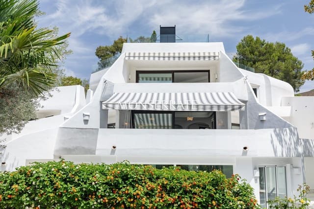 7 makuuhuone Huvila myytävänä paikassa Godella mukana 
autotalli - 1 870 000 € (Ref: 8420774)