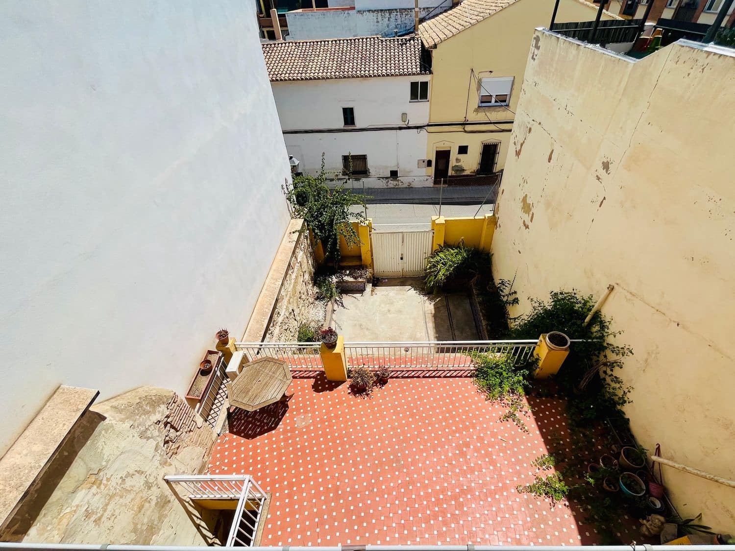 6 soveværelse Byhus til salg i Rocafort med garage - € 550.000 (Ref: 8438389)