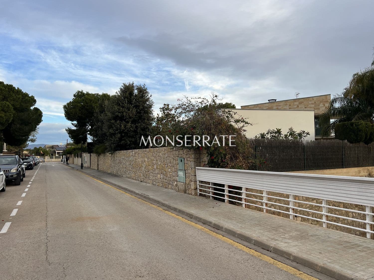 Mark till salu i Godella - 360 000 € (Ref: 8769830)