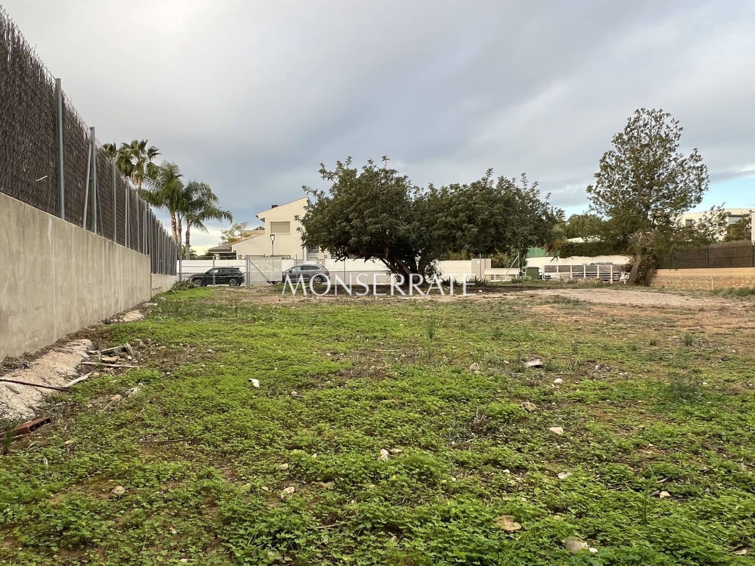 Mark till salu i Godella - 360 000 € (Ref: 8769830)