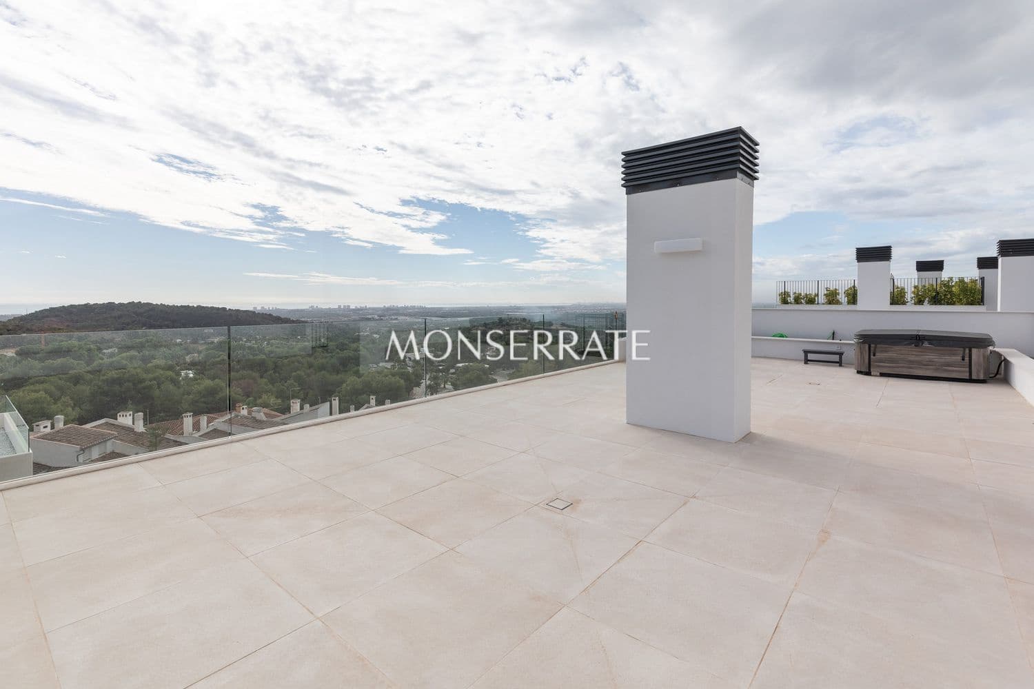 4 soveværelse Lejlighed til leje i Sagunto / Sagunt med garage - € 4.950 (Ref: 8781176)