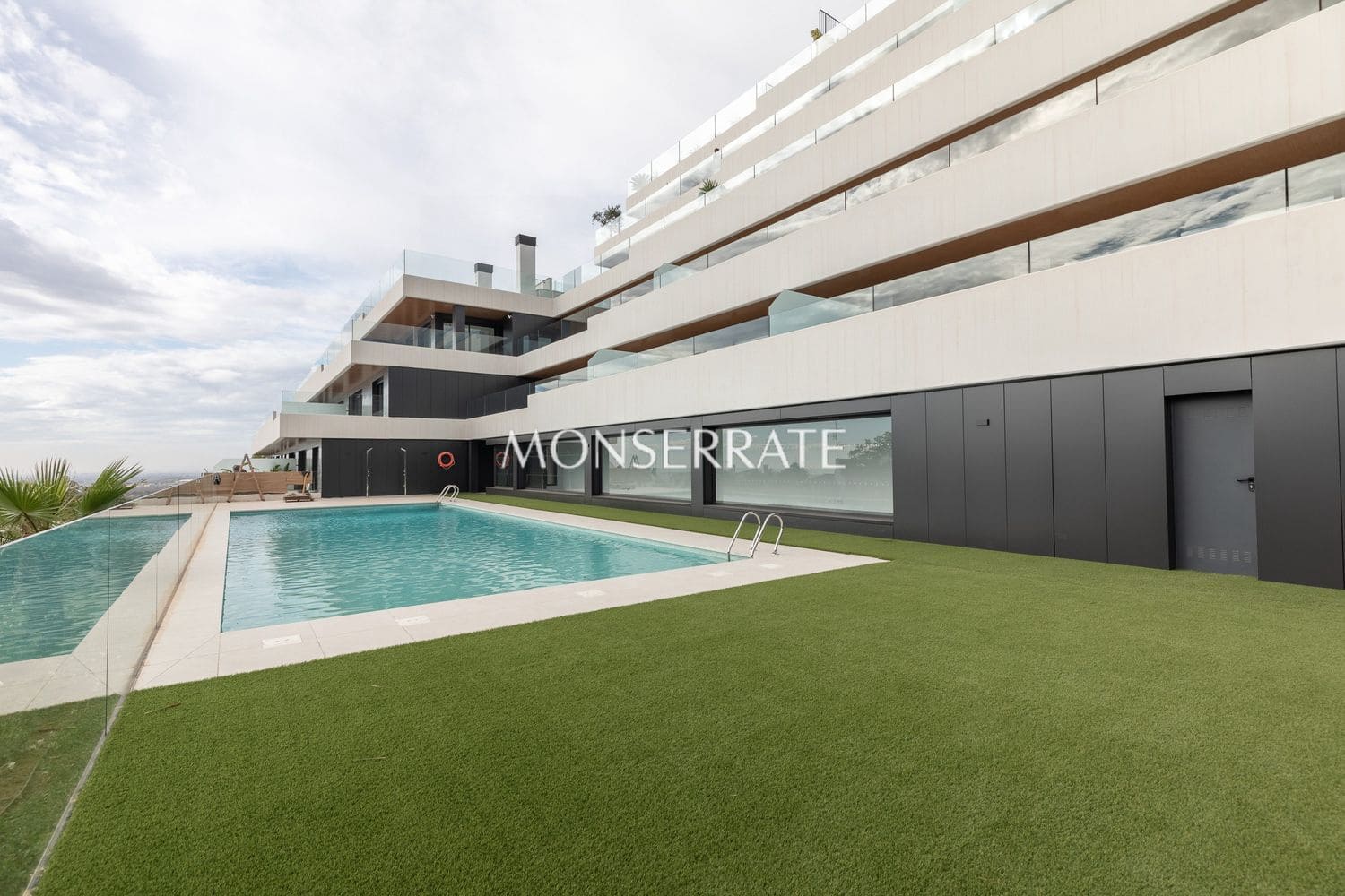 4 soveværelse Lejlighed til leje i Sagunto / Sagunt med garage - € 4.950 (Ref: 8781176)