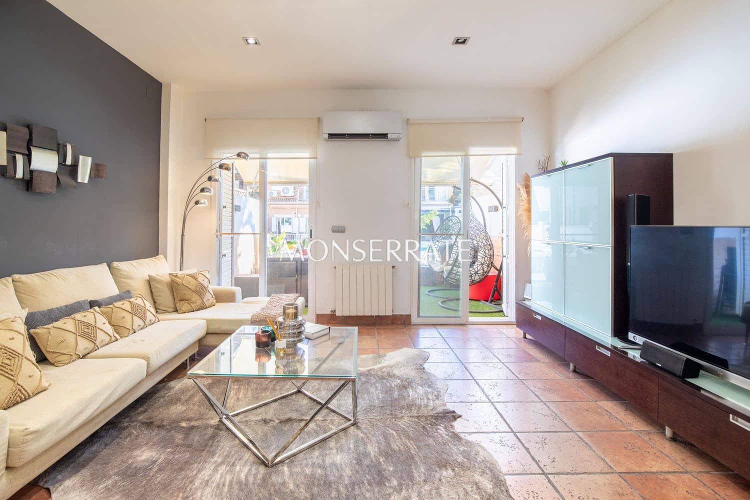 4 soveværelse Byhus til salg i Valencia by med swimmingpool garage - € 749.000 (Ref: 8851150)