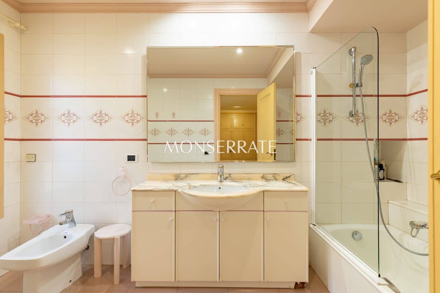 4 Zimmer Villa zu verkaufen in Godella mit Pool Garage - 1.200.000 € (Ref: 8887420)