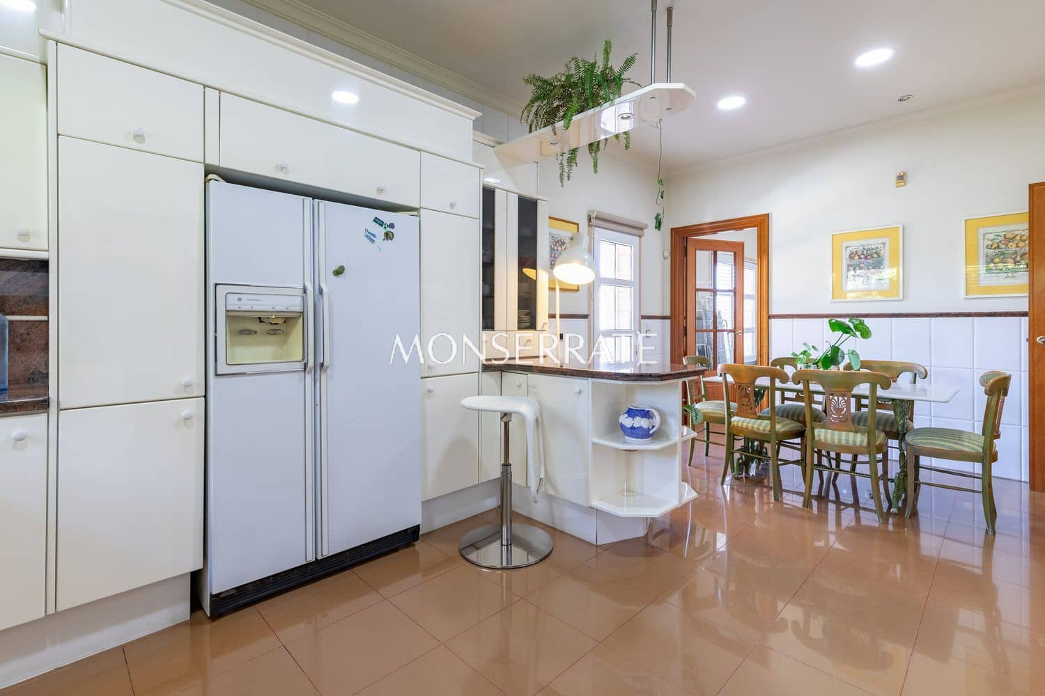 4 Zimmer Villa zu verkaufen in Godella mit Pool Garage - 1.200.000 € (Ref: 8887420)