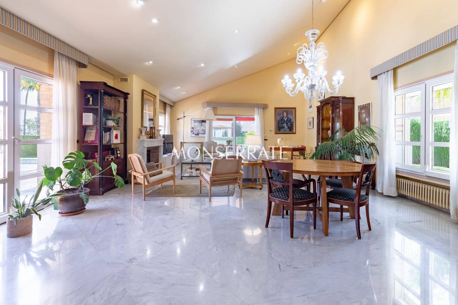 4 Zimmer Villa zu verkaufen in Godella mit Pool Garage - 1.200.000 € (Ref: 8887420)