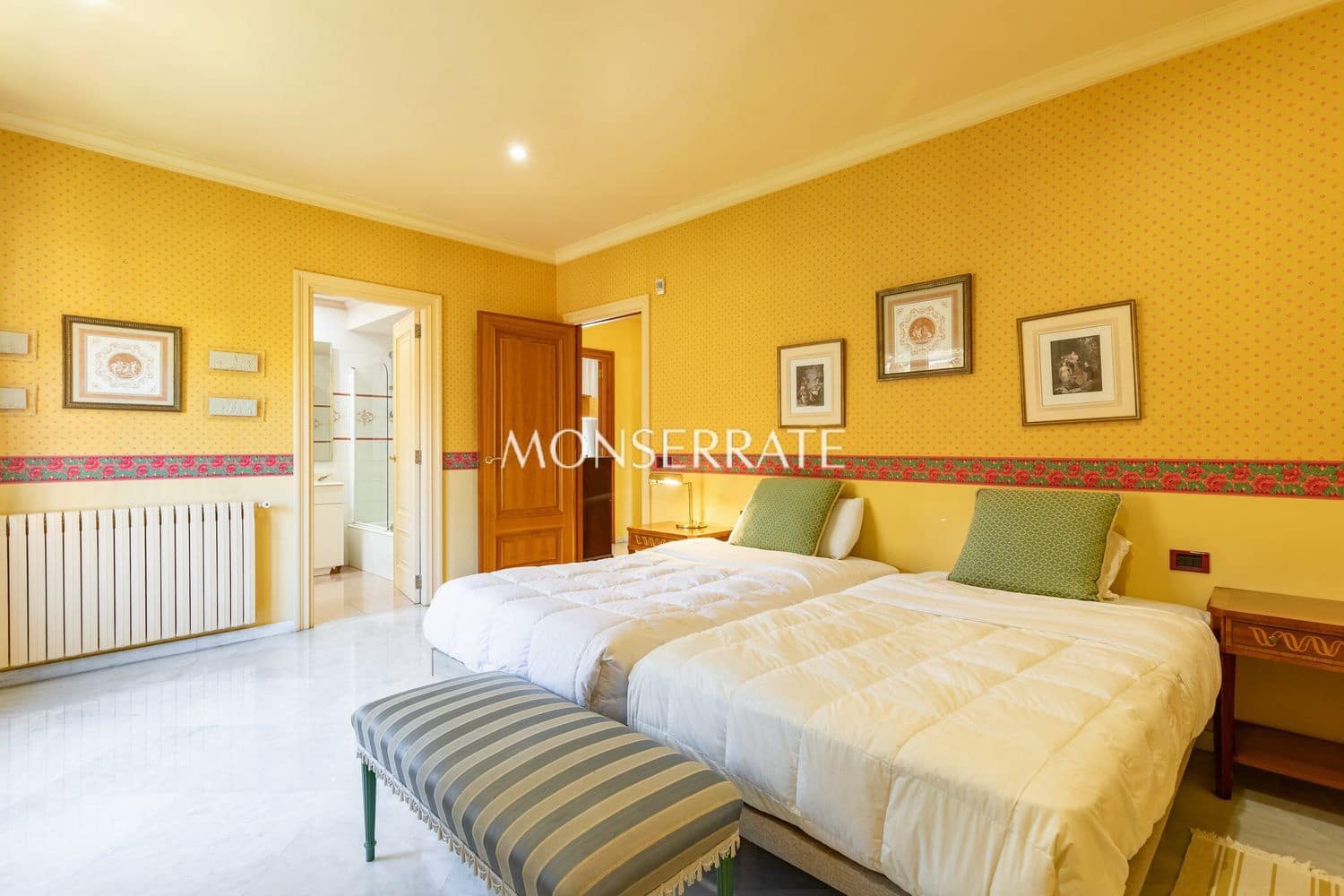 4 Zimmer Villa zu verkaufen in Godella mit Pool Garage - 1.200.000 € (Ref: 8887420)