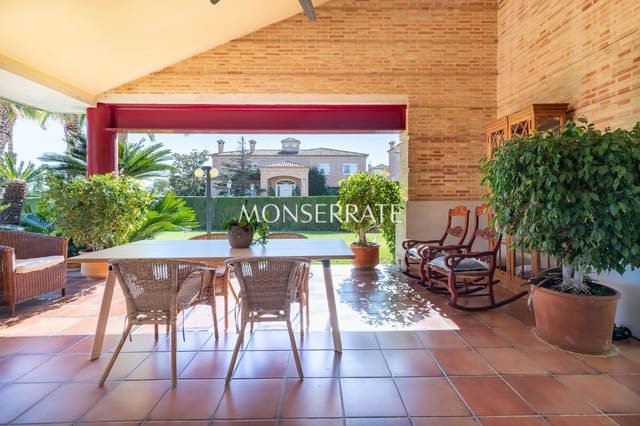 4 soverom Villa til salgs i Godella med svømmebasseng garasje - € 1 200 000 (Ref: 8887420)