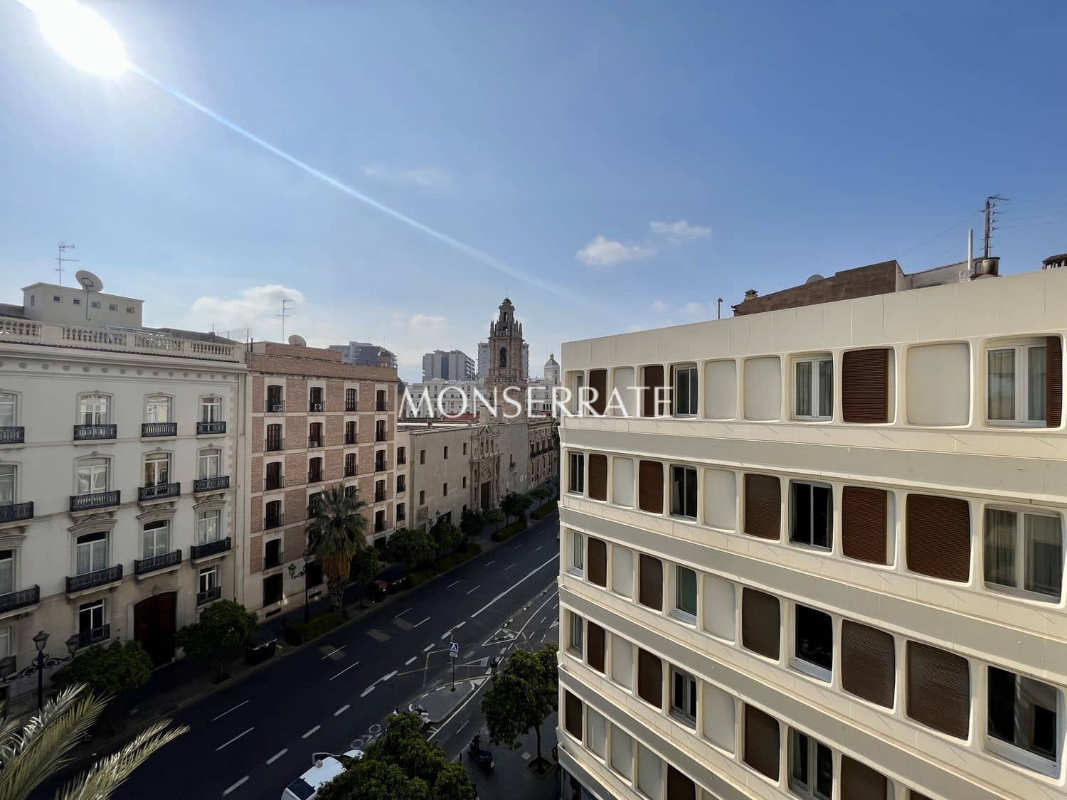 Appartement de 4 chambres à louer à Valence ville avec garage - 3 500 € (Ref: 8923469)