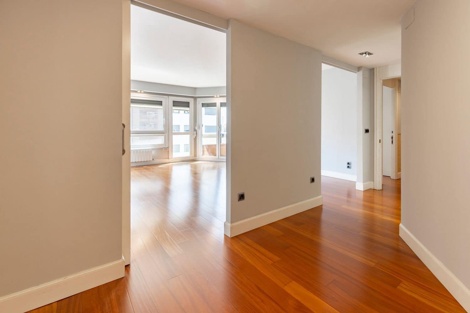 5 soveværelse Lejlighed til salg i Valencia by med garage - € 1.150.000 (Ref: 9109925)