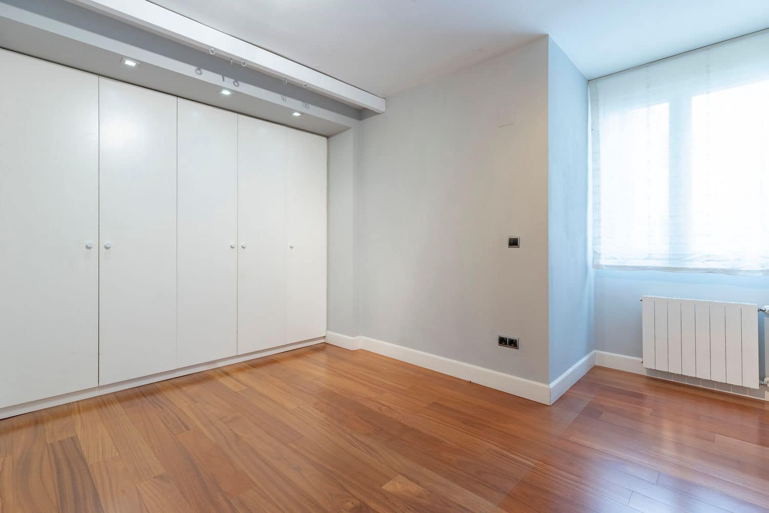 5 soveværelse Lejlighed til salg i Valencia by med garage - € 1.150.000 (Ref: 9109925)