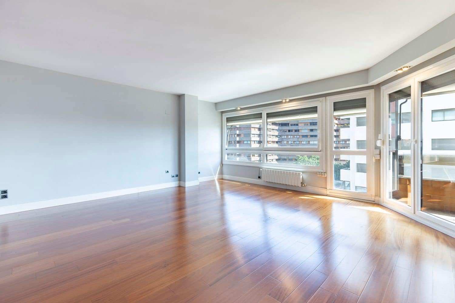 5 soveværelse Lejlighed til salg i Valencia by med garage - € 1.150.000 (Ref: 9109925)