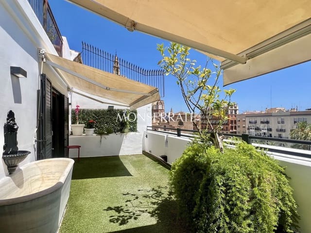 2 bedroom Apartment for rent in La Seu, Valencia city with garage - € 3,900 (Ref: 9130253)