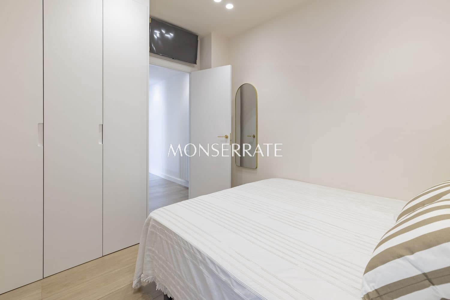 3 slaapkamer Huis te huur in Sagunto / Sagunt met zwembad garage - € 3.600 (Ref: 9136918)