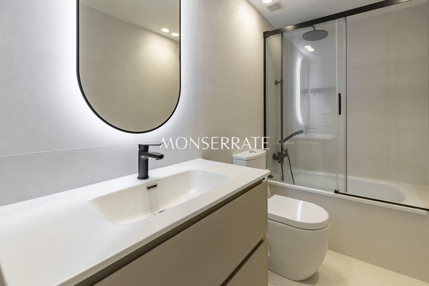 3 slaapkamer Huis te huur in Sagunto / Sagunt met zwembad garage - € 3.600 (Ref: 9136918)