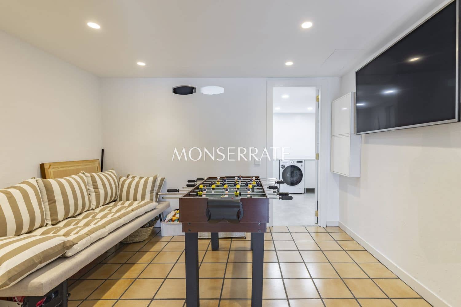 3 slaapkamer Huis te huur in Sagunto / Sagunt met zwembad garage - € 3.600 (Ref: 9136918)