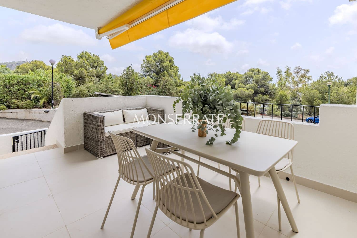 3 slaapkamer Huis te huur in Sagunto / Sagunt met zwembad garage - € 3.600 (Ref: 9136918)