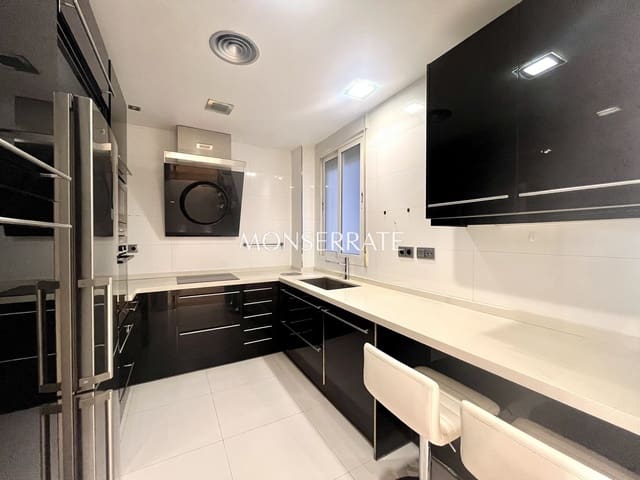 Appartement de 3 chambres à louer à El Pla del Remei, Valence ville avec garage - 2 200 € (Ref: 9151674)