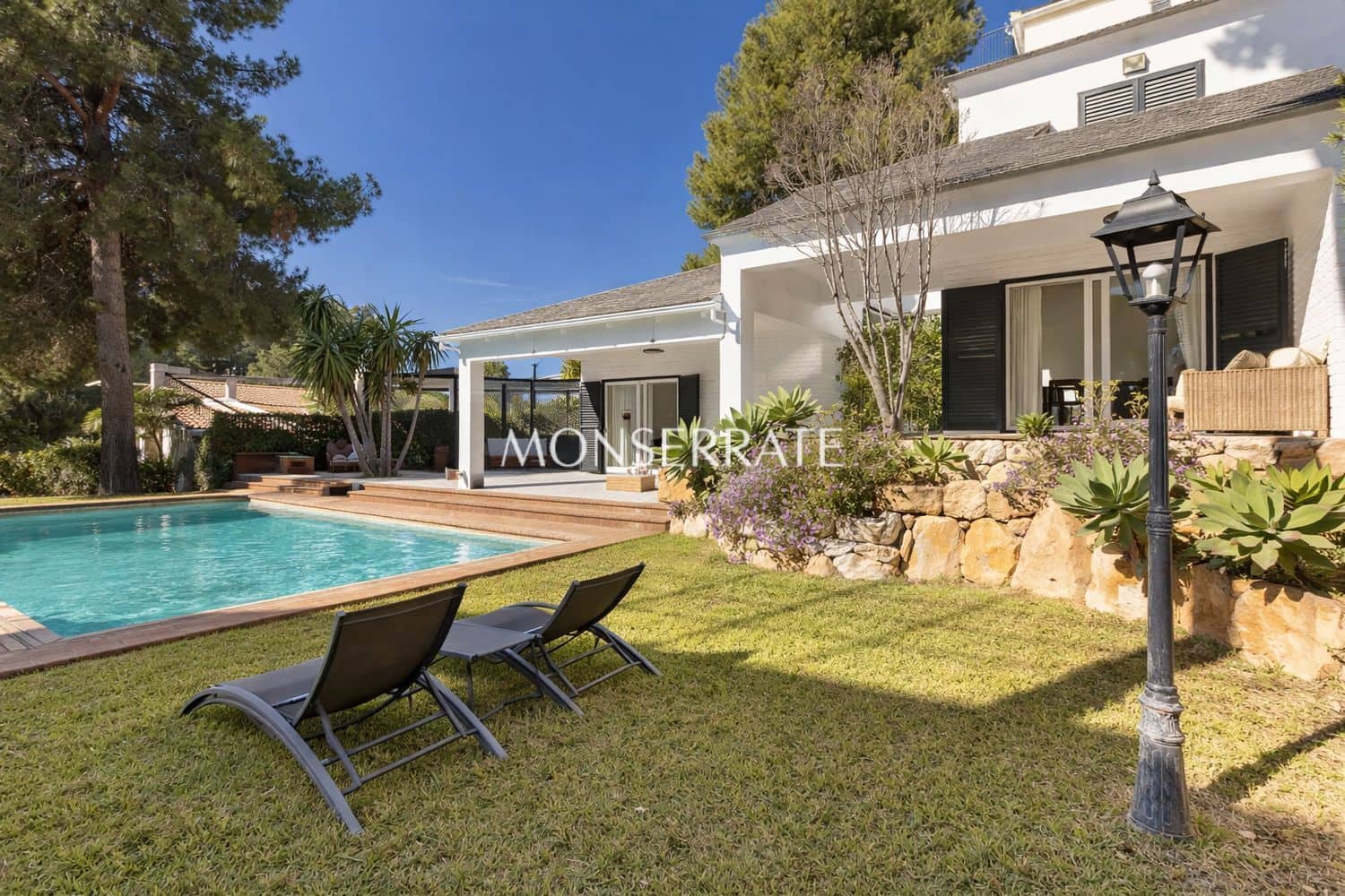 5 makuuhuone Huvila myytävänä paikassa Sagunto / Sagunt mukana uima-altaan 
autotalli - 1 400 000 € (Ref: 9165524)