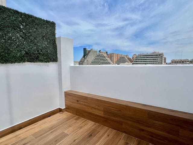 Apartamento de 2 habitaciones en Mont-Olivet, València ciudad en alquiler con garaje - 1.200 € (Ref: 9217180)