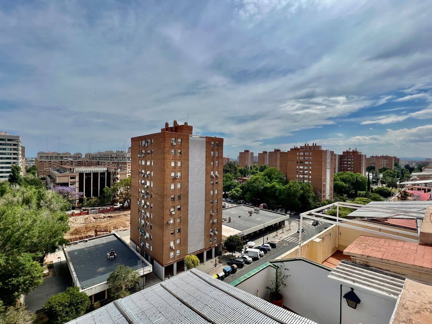 Apartamento de 2 habitaciones en València ciudad en alquiler con garaje - 1.200 € (Ref: 9217180)