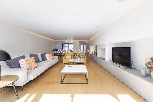 5 bedroom Townhouse for sale in Rocafort with pool garage - € 950,000 (Ref: 9235952)