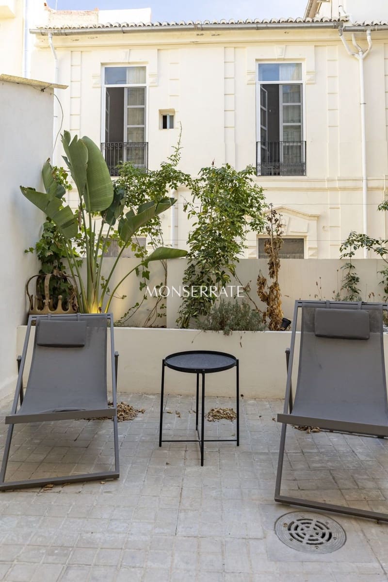 Leilighet til salgs i Valencia by med garasje - € 430 000 (Ref: 9246280)