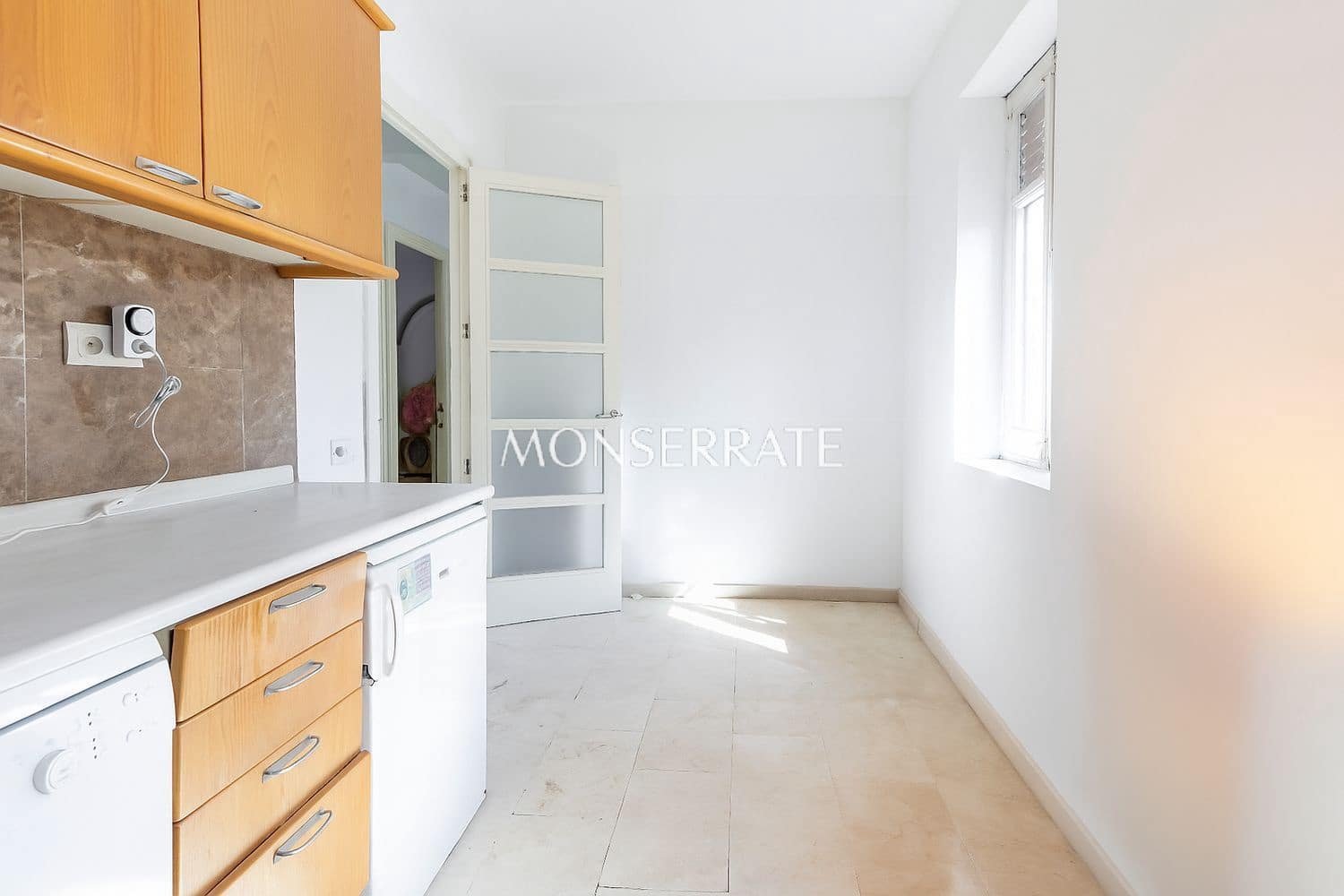 5 soveværelse Villa til salg i Valencia by med garage - € 2.200.000 (Ref: 9251771)